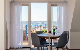 Hotel Orion